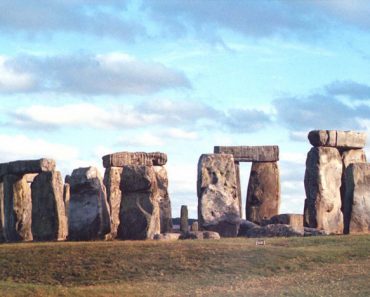 Stonehenge in Wiltshire County – England