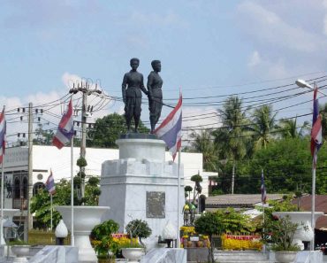 Two Heroines Monument in Phuket – Thailand